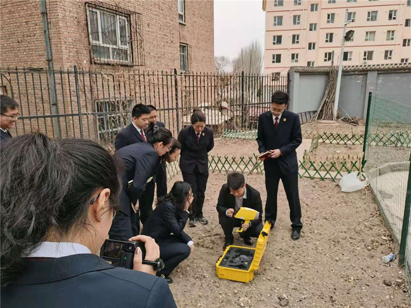 檢察機關(guān)采購?fù)寥乐亟饘贆z測儀器設(shè)備并進行培訓(xùn)